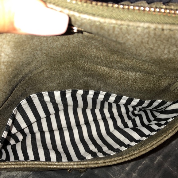 Olive Green Crossbody/ Shoulder Bag - Picture 3 of 6